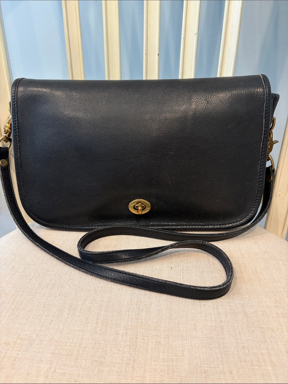 Coach Vintage Black All Leather Crossbody Bag with Turn-Lock Closure